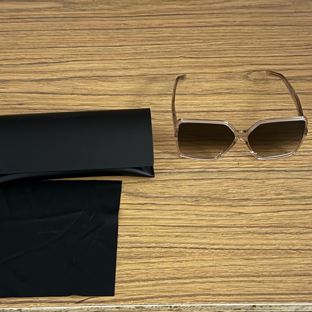 Saint Laurent SL 232 Betty Sunglasses 005 Nude / Brown Gradient Lens 63 mm - Picture 2 of 6